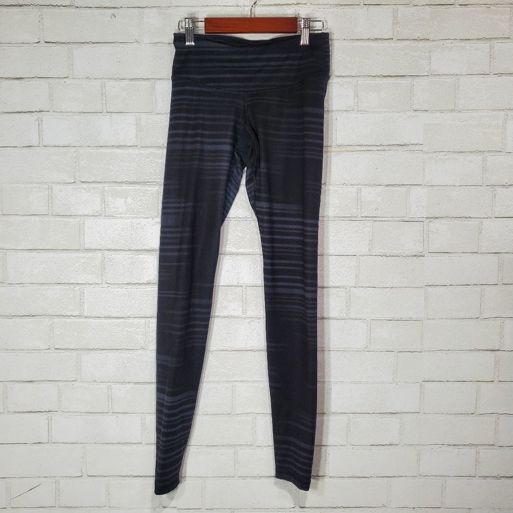 Old Navy Active gray and black leggings